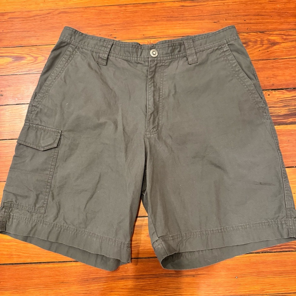 Columbia Men's Cargo Shorts with Pockets 
Size 36 Gorpcore Hiking